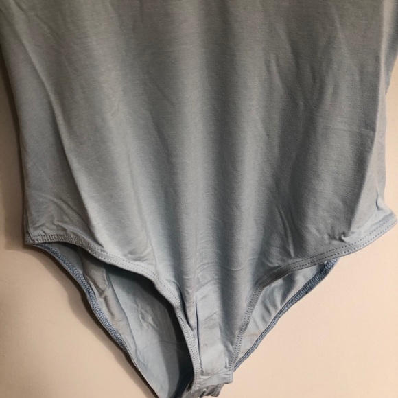 Free people v with it bodysuit - Picture 6 of 7